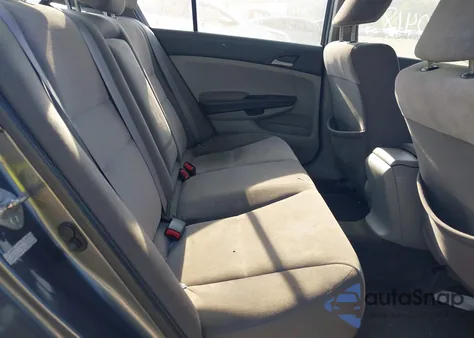 2010 Honda Accord 2.4 Lx-P z USA, uszkodzony, nr VIN 1HGCP2F44AA101991